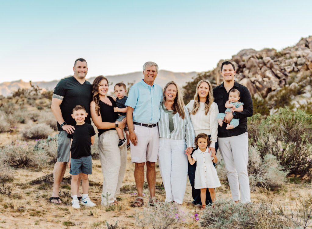 Large Family in Las Vegas taking a family portrait with traveling photographer, Emily Winnie