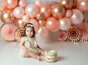 Read more about the article What milestones should I capture with a baby photographer?